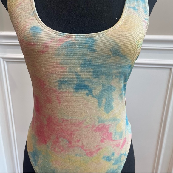 River Island Scoop Neck.  One-Piece Swimsuit in Light Pink - Picture 4 of 7